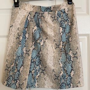 Fashion Nova Mini skirt with slit